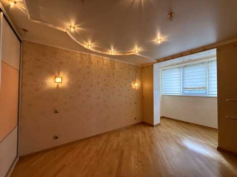 квартира по адресу Верховинная ул., 35