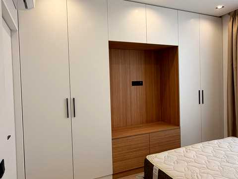 квартира за адресою Салютна вул., 2к6