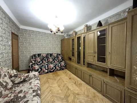 комната по адресу Алексея Вадатурского ул. (Маршала Малиновского), 19