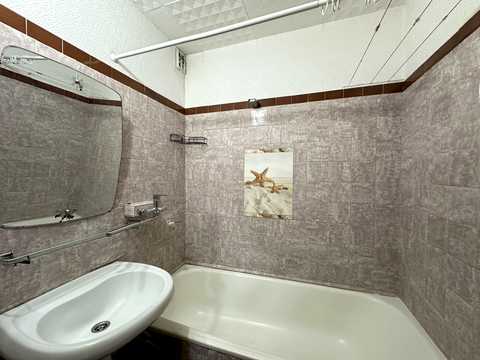 квартира за адресою Вишняківська вул., 8