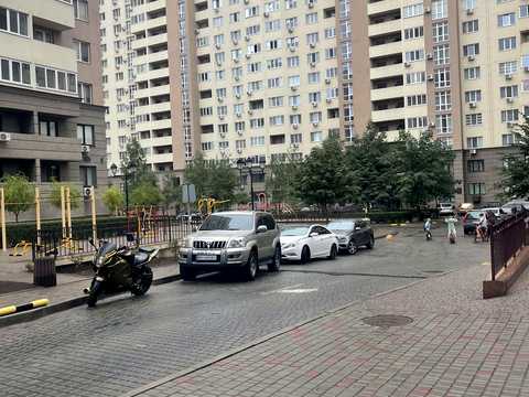 квартира за адресою Михайла Грушевського вул., 30б