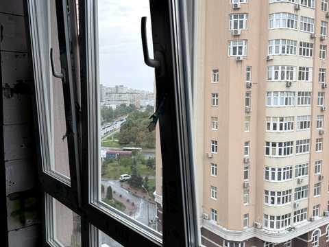 квартира за адресою Драгоманова вул., 38