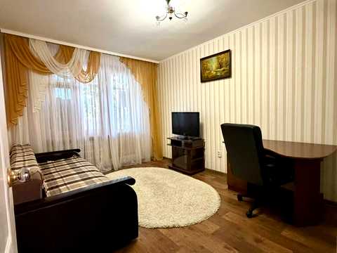 квартира за адресою Нескорених вул. (Героїв Праці), 47а