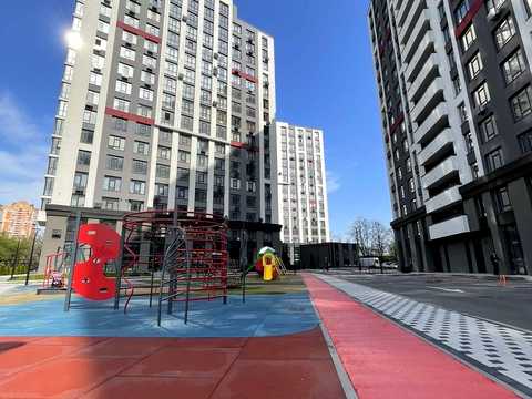 квартира за адресою Любомира Гузара просп. (Космонавта Комарова), 15-А