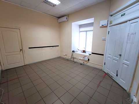комерційна за адресою Пастера вул., 50