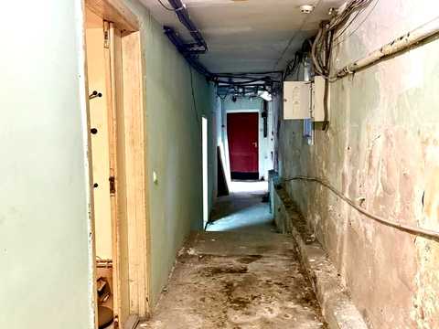 комерційна за адресою Галицька вул., 24