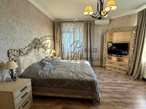 квартира за адресою Оболонська набережна вул., 1, к1 / 1, к2