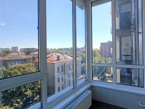 квартира за адресою Левка Лук'яненка вул. (Василя Жуковського), 16