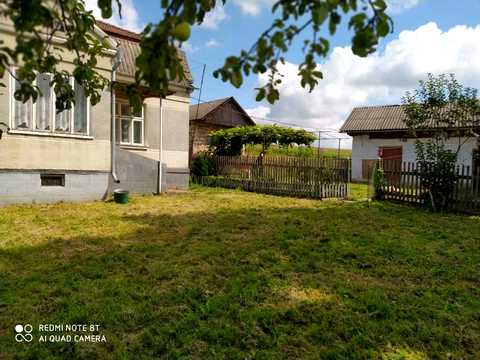 дом по адресу Степана Бандери