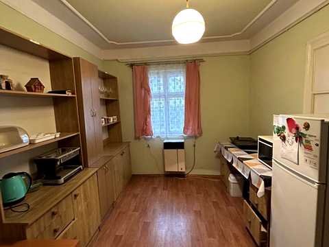 будинок за адресою смт. Красне, Мазепи