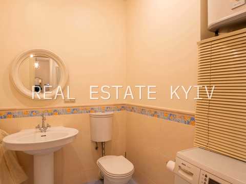 квартира за адресою Дмитрівська вул., 69