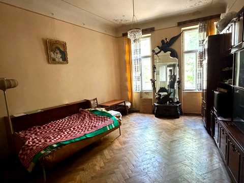 квартира по адресу Опильского ул., 3