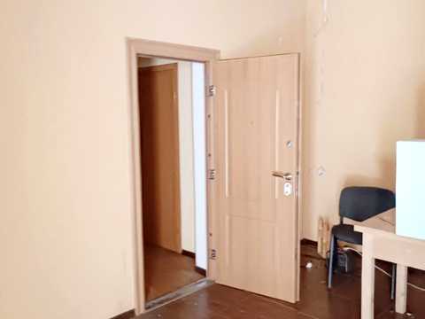 комерційна за адресою Громадянська вул., 76