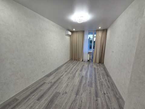 квартира за адресою Польова вул., 73