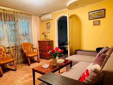 квартира за адресою Незалежності вул. (Титова), 12-А