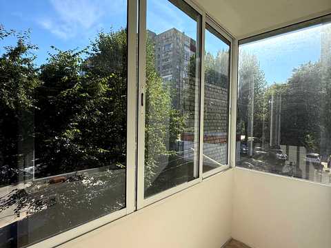 квартира за адресою Михайла Максимовича вул., 3