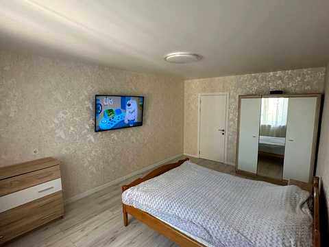 квартира за адресою Сергія Данченка вул., 1