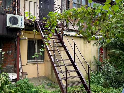квартира за адресою Виконкомівська вул., 45