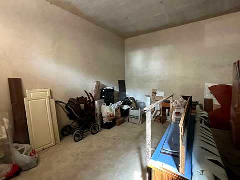 комерційна за адресою Софіївський пров., 26