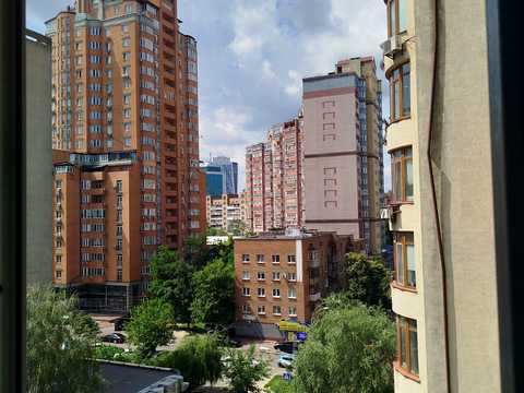 квартира за адресою Річкова вул., 4