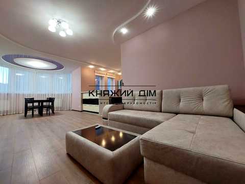 квартира по адресу Голосеевская ул., 13