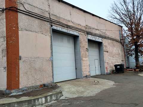 коммерческая по адресу 1 Травня ул., 1а