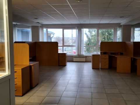 коммерческая по адресу 1 Травня ул., 1а