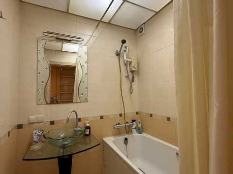 квартира за адресою Антоновича вул. (Горького), 88