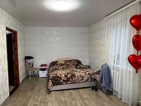 квартира за адресою Євгена Танцюри вул. (Генерала Петрова), 11