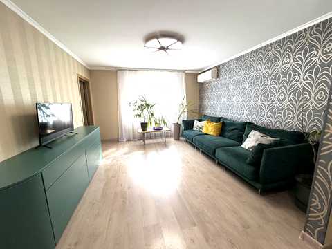 квартира за адресою Бориса Гмирі вул., 5-А