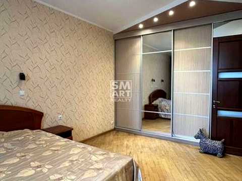 квартира за адресою Академіка Вернадського бульв., 5/19