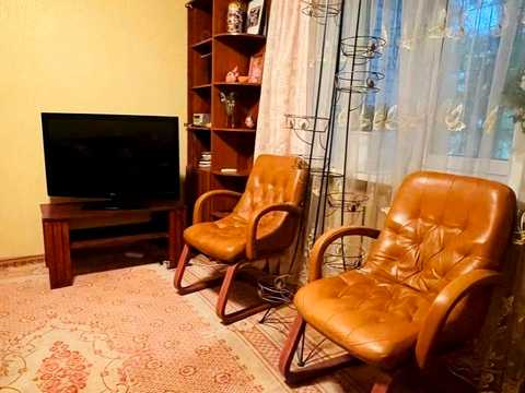 квартира за адресою Незалежності вул. (Титова), 12