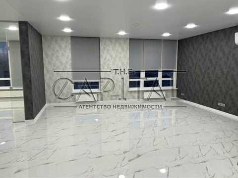 комерційна за адресою Жилянська вул., 68