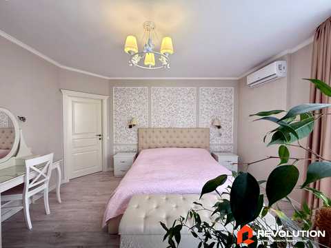 квартира за адресою Ревуцького вул., 7-В