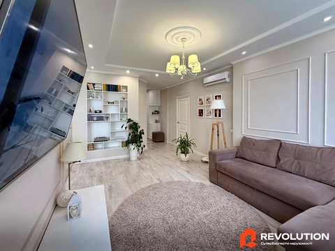 квартира за адресою Ревуцького вул., 7-В