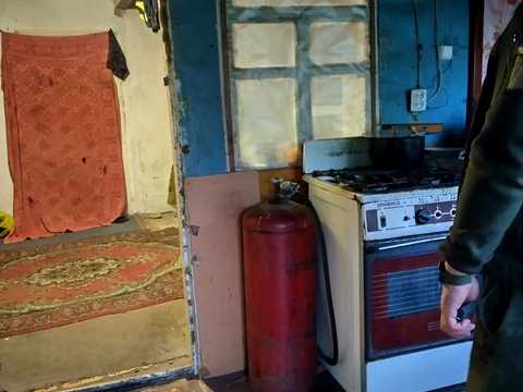 ділянка за адресою с. Плесецьке, Франка, 1