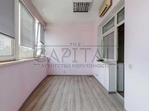 коммерческая по адресу Туровская ул., 31