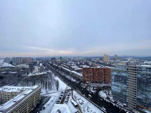комерційна за адресою Васильківська вул., 100-А