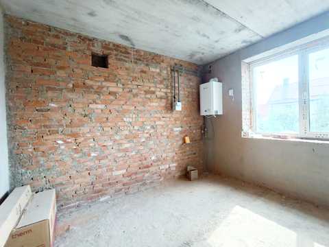 квартира по адресу 4-й Леоніда Каденюка пер. (4-й Комарова), (Будинок)