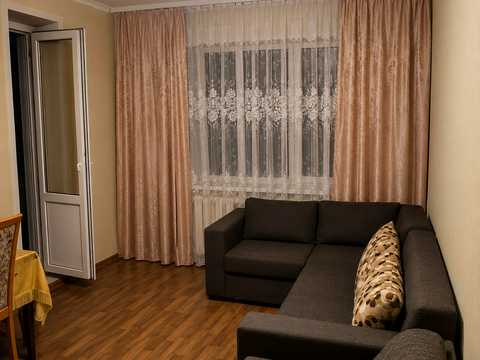 квартира за адресою Амосова вул. (Корчагінців), 54