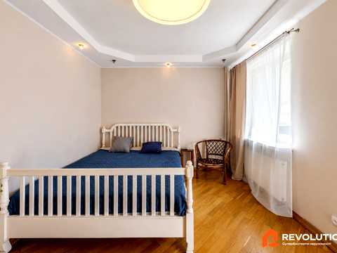 квартира за адресою Солом'янська вул., 30