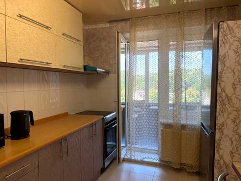 квартира за адресою Казимира Малевича вул. (Боженка), 83