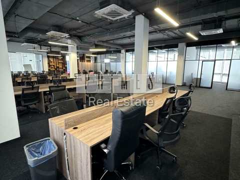 коммерческая по адресу Товарная ул., 1