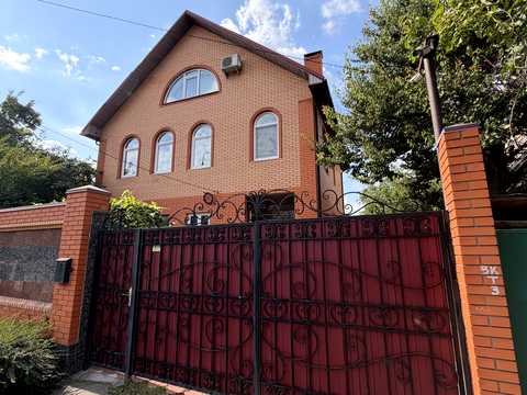 будинок за адресою Бакинська вул., 21