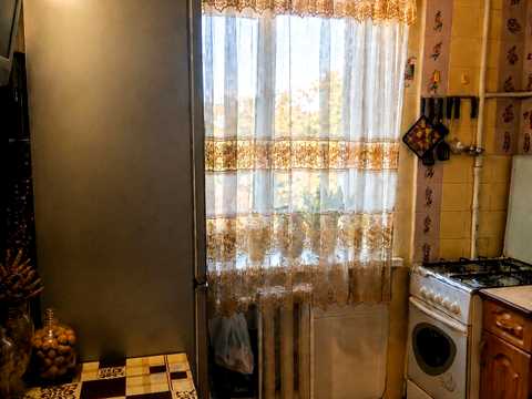 квартира за адресою Леоніда Каденюка просп. (Юрія Гагаріна), 15
