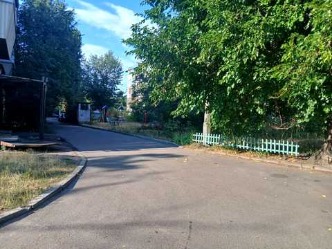квартира за адресою Леоніда Каденюка просп. (Юрія Гагаріна), 15