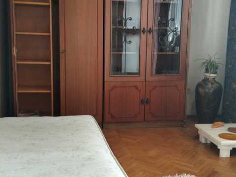 кімната за адресою с. Лисиничі, Каштанова вул., 5