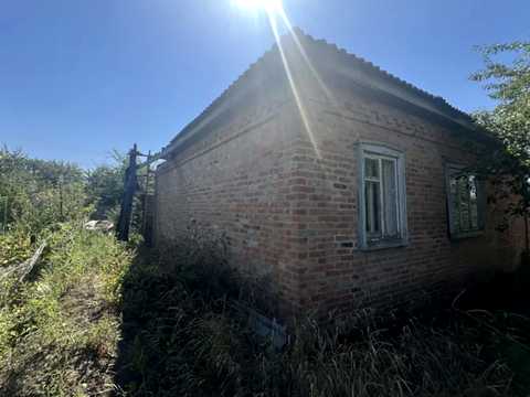 будинок за адресою смт. Білики, Боярська, 33