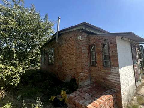 будинок за адресою смт. Білики, Боярська, 33