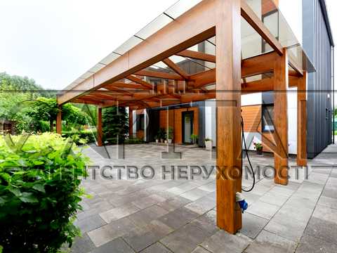 будинок за адресою Золоті Джерела вул., 1